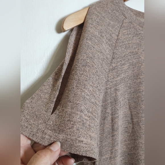 SHEIN Heather Tan Tie Front Relaxed Open Shoulder Short Sleeve Knit Top - Picture 2 of 5